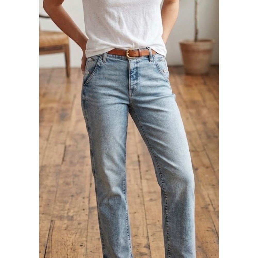 Express High Rise Straight Ankle Jeans Light Wash Sailor Button 6R Conscious‎